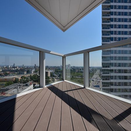 Twin City Rooftop By Ambiente Bratislava Bagian luar foto